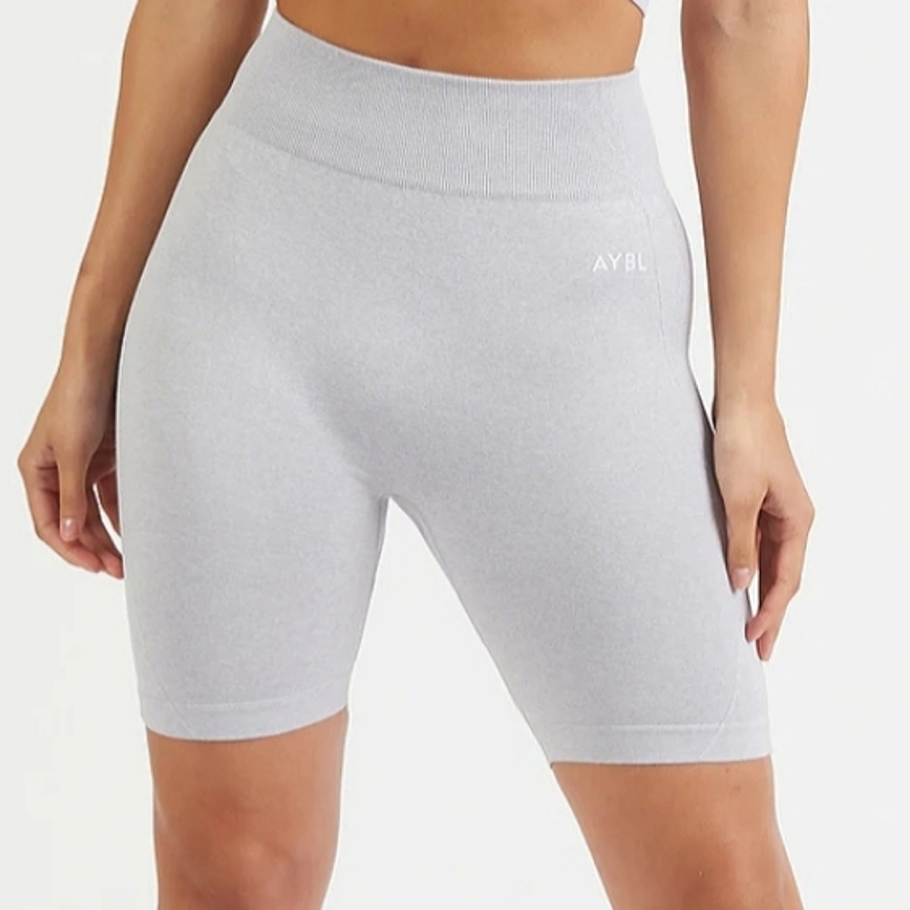 Motion Seamless Cycling Shorts